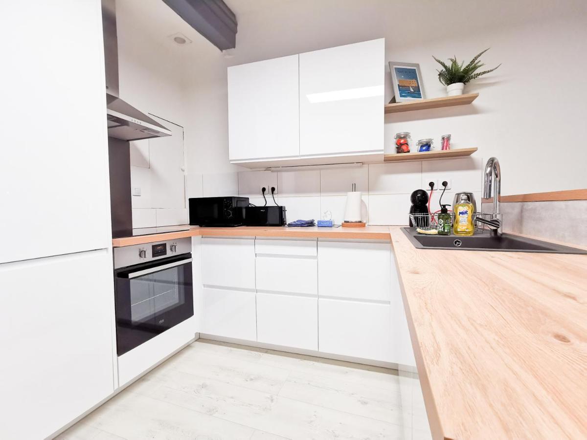 Appartement Ma Douce Charente - Superbe T3 Design Et Fonctionnel - Hyper Centre A Saintes Eksteriør bilde